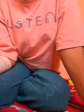 Hott Archana online show from December 19, 8:39 am