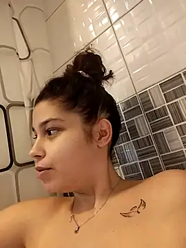 NicoleHayle online show from October 18, 7:37 pm