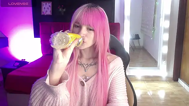 Charlotte Collins  online show from June 3, 3:28 pm