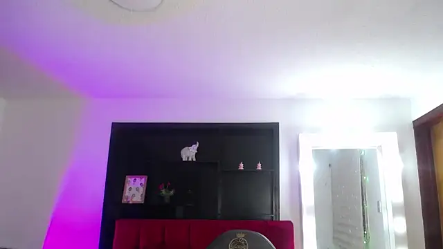  Charlotte Collins  online show from May 29, 3:32 pm