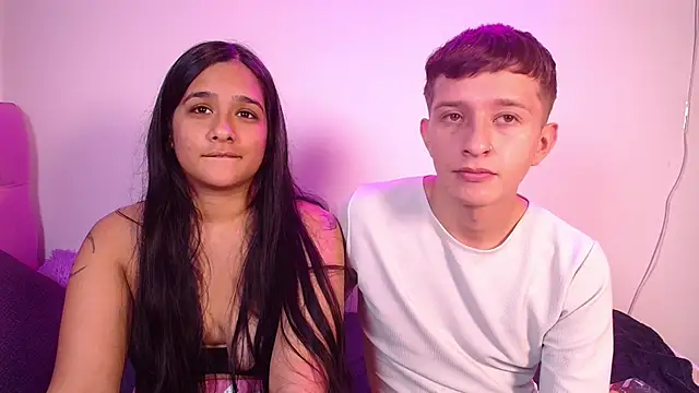 mae nathan  online show from April 21, 7:43 pm