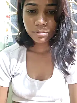 Snapshot of _sexy-queen chatting on October 4, 6:56 pm sexy-queen online show from October 4, 6:56 pm