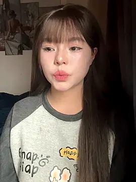 SarahBeii online show from December 14, 3:45 am