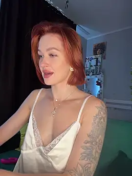 LittleFox    online show from June 15, 6:57 am