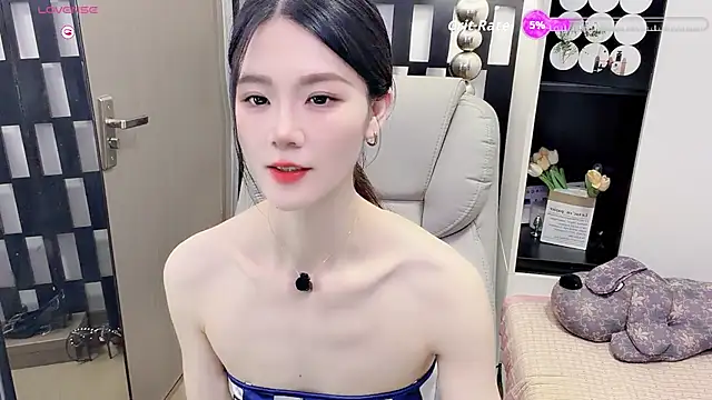 Yueyue-MM online show from June 15, 2:56 am