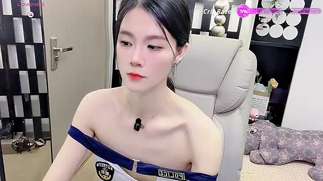 Yueyue-MM online show from July 28, 2:24 pm