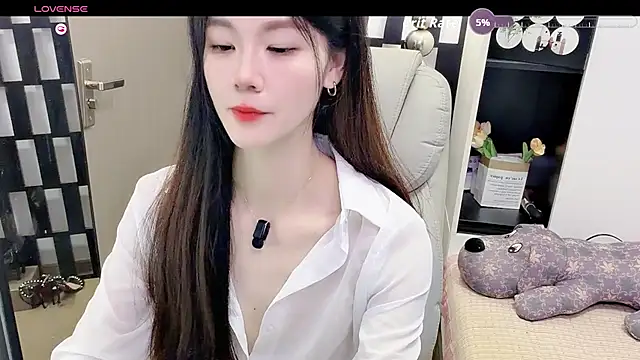Yueyue-MM online show from July 5, 3:35 am