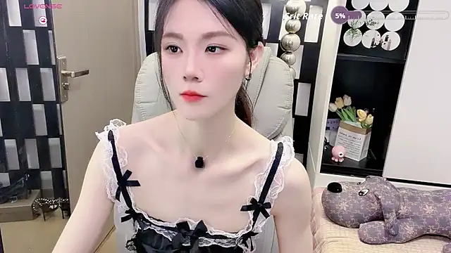 Yueyue-MM online show from June 17, 2:57 am