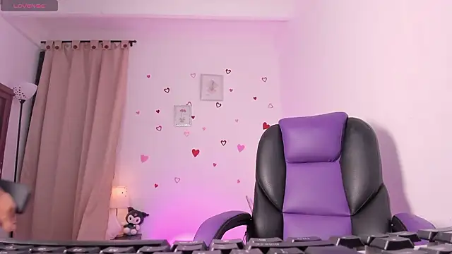 LiaaMoretzz online show from February 20, 2:43 am