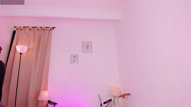 LiaaMoretzz online show from February 13, 4:03 am