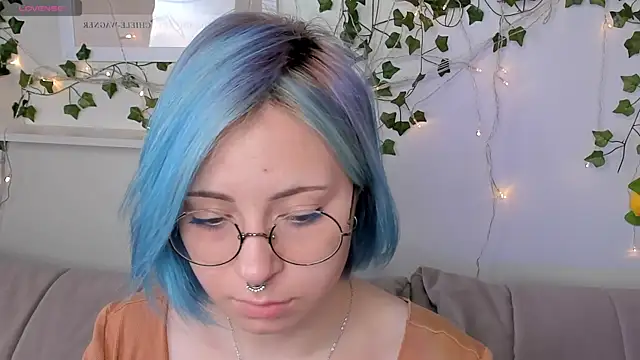 Penny Stanley online show from September 19, 2:32 am