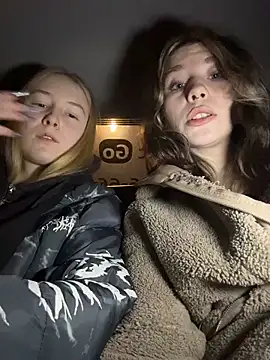 Mimiumuy online show from December 18, 4:01 pm