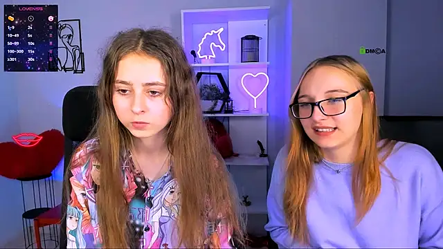 keylas moan online show from November 5, 8:25 pm