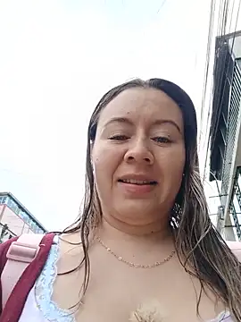 Hannah-colx online show from June 18, 2:33 pm