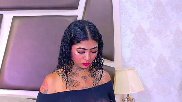 EmilieLake online show from July 27, 8:28 pm