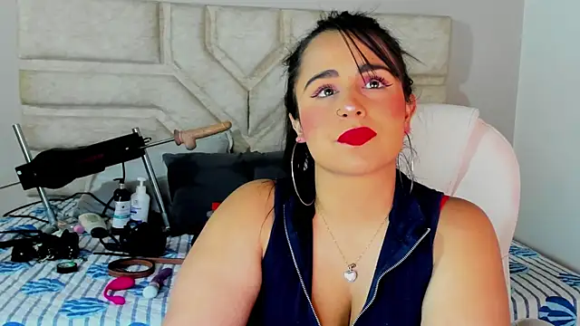 Snapshot of _adahara_queen chatting on October 5, 4:06 am adahara queen online show from October 5, 4:06 am