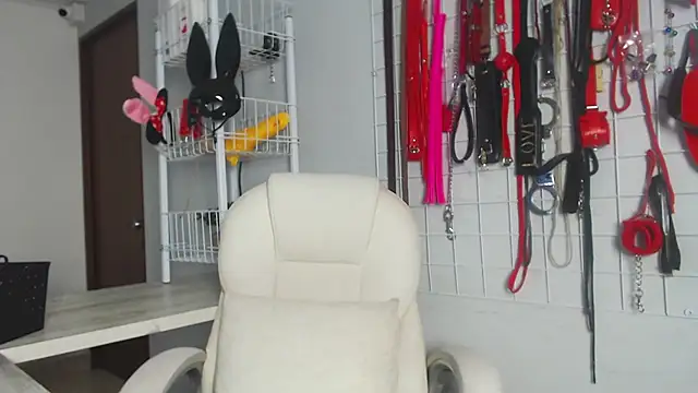  adahara queen online show from November 27, 4:04 am