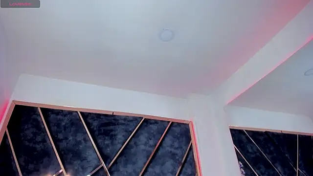 SusanaHenao online show from November 17, 5:24 pm