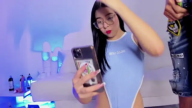 Salomes Fantasy online show from December 14, 5:35 am