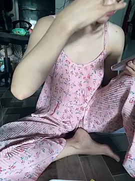 Yumii 09 online show from December 3, 5:54 am