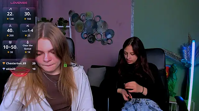 veronica bubble online show from October 6, 8:02 pm