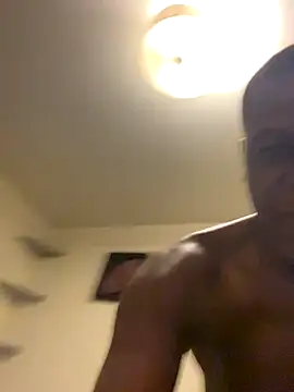 thickyellahippie online show from October 10, 2:11 pm