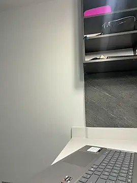 AlannaEvons online show from June 3, 8:36 pm