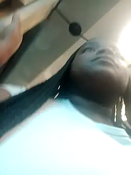 isabella brown1 online show from February 3, 10:12 pm