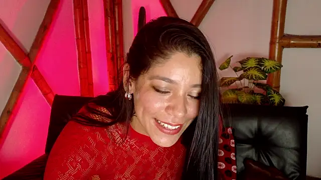 sofiia diaz0805 online show from January 17, 9:00 pm