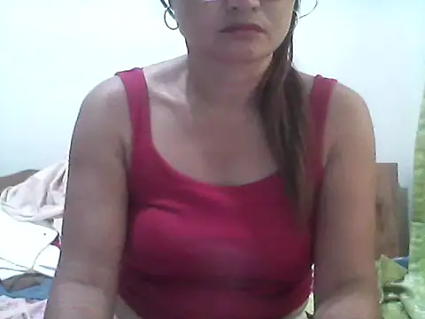nathalie0045 online show from April 26, 11:24 pm