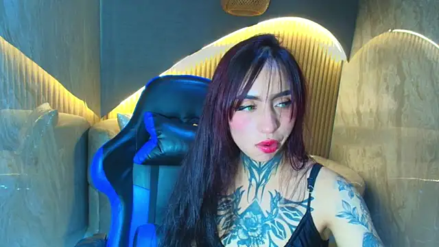 roux r online show from December 5, 8:32 pm