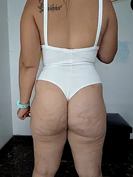 isabella lovem online show from April 30, 10:14 pm