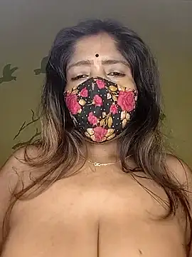 Love143A online show from February 25, 4:22 am