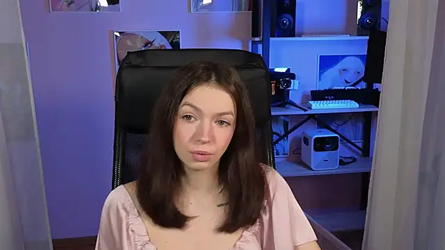 Loona Eclipse online show from October 7, 8:46 pm