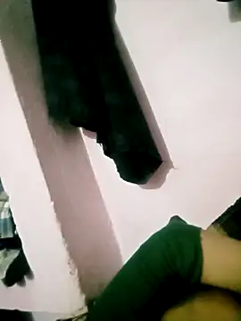 Hot-yuo84 online show from September 19, 5:23 pm
