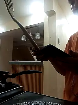 Lovelyclaya online show from October 21, 1:31 am