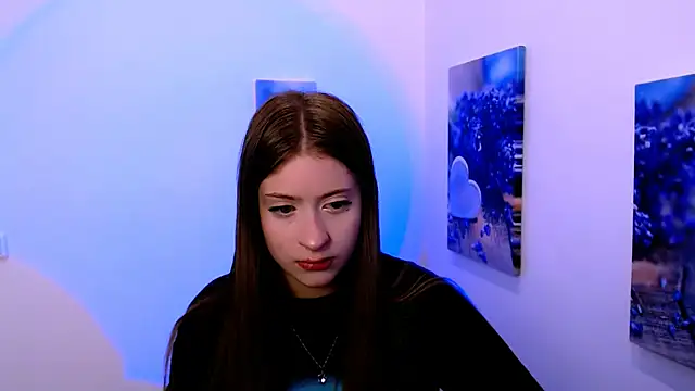 Snapshot of princess_lilit chatting on September 10, 11:43 am princess lilit online show from September 10, 11:43 am