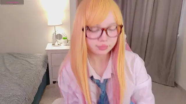 Kyomi Sun online show from August 7, 6:53 am