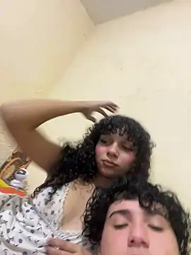 Casal-foda braba online show from May 16, 1:19 am