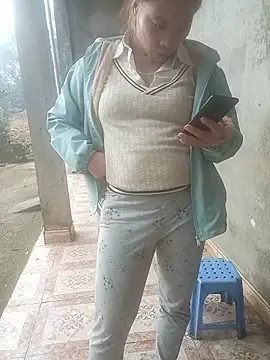 Phuong xxx online show from March 14, 4:02 am