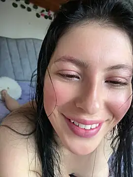 Mia salinass online show from June 26, 7:37 pm