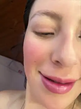 Mia salinass online show from June 29, 8:41 pm
