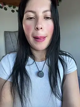 Mia salinass online show from July 25, 8:27 pm