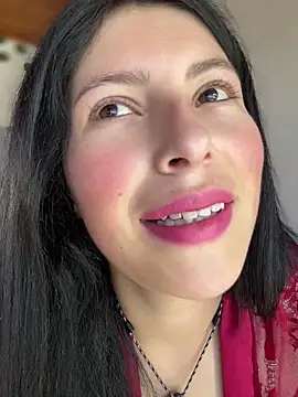 Mia salinass online show from July 28, 7:04 pm