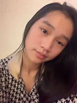 Snapshot of -Lie-06 chatting on September 27, 12:34 pm -Lie-06 online show from September 27, 12:34 pm