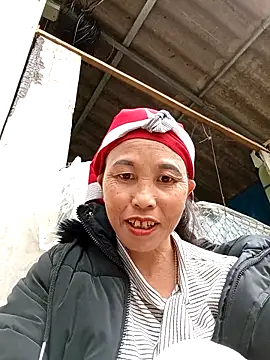 me-cute online show from November 4, 9:14 am