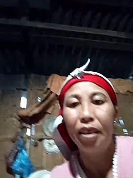 me-cute online show from October 23, 11:11 pm