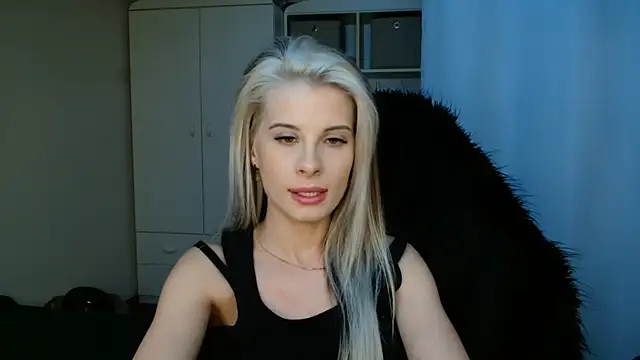 KristineGlow online show from July 9, 2:19 pm