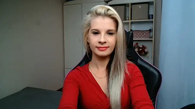 KristineGlow online show from July 27, 2:14 pm