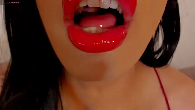 sweet Elizabeth online show from July 28, 12:12 pm